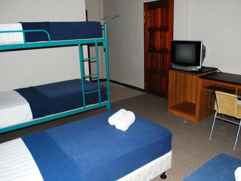 Baron Water Front Motel Kuah Dış mekan fotoğraf